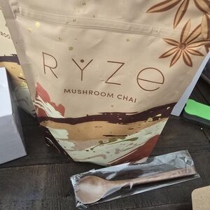 Mushroom Chai with Wooden Spoon 2pk